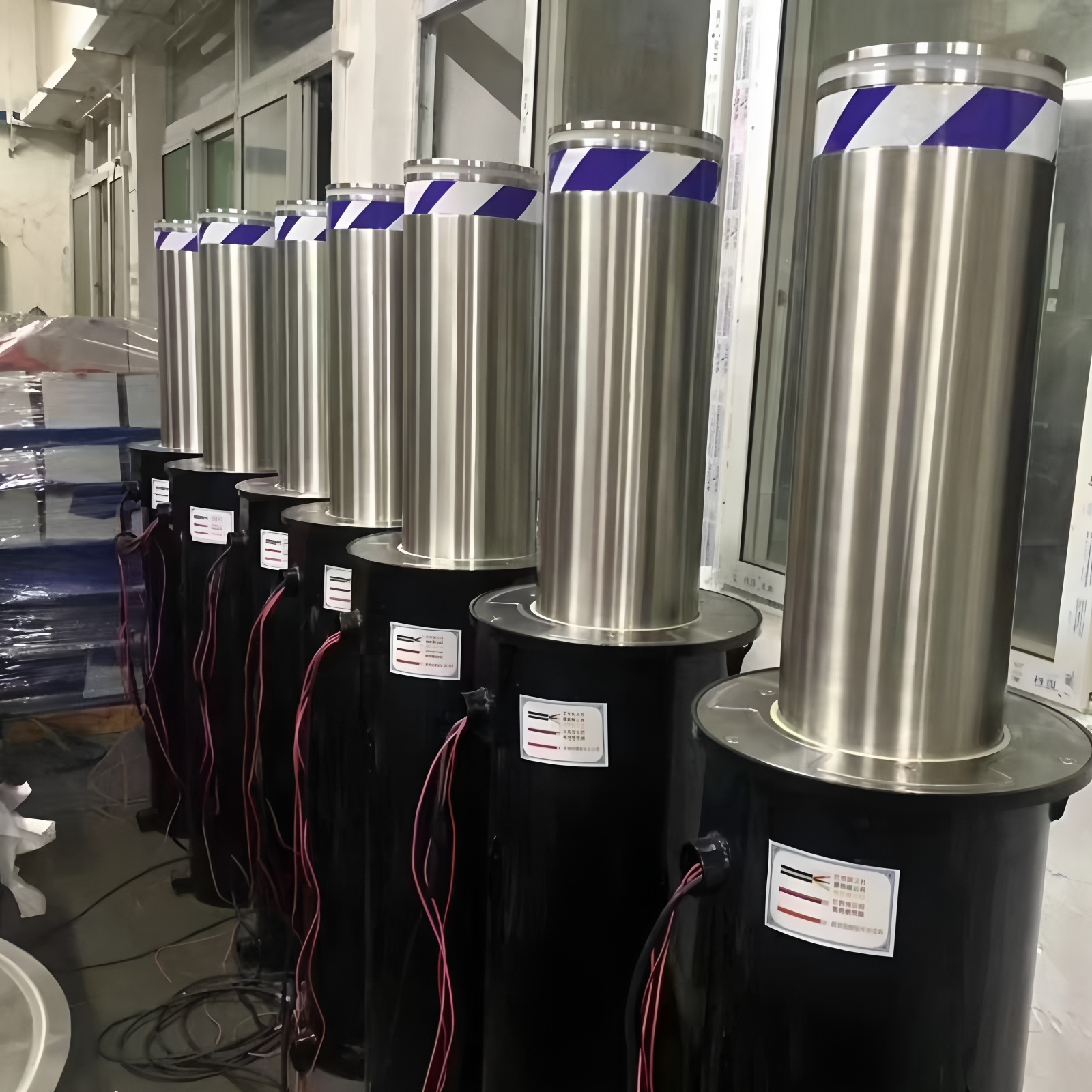 304 Stainless Steel Rising Security Bollards Telescopic Anti Collision